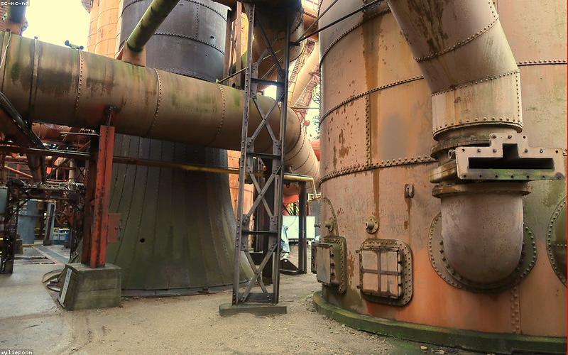 Lò Hơi Tầng Sôi Nên Đốt Than Gì? Bí Quyết Chọn Than Tiết Kiệm 20% Chi Phí